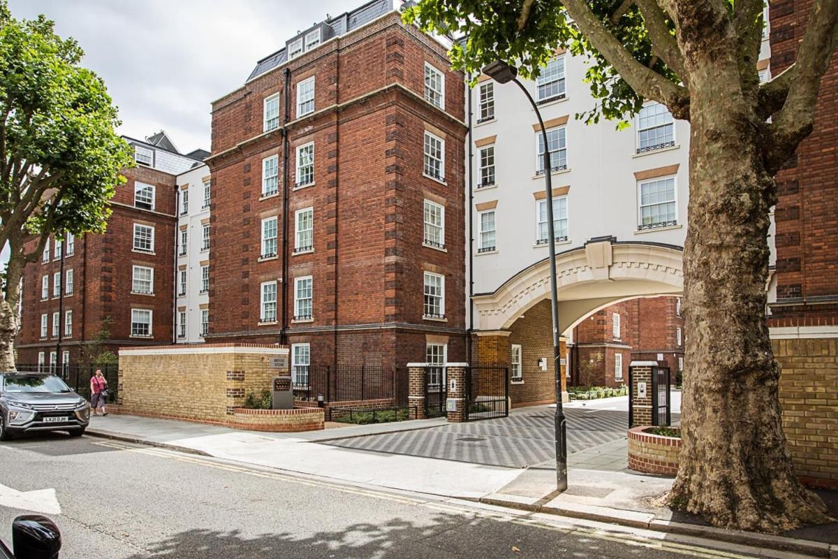 Modern And Stylish Apartment In West Kensington London Exteriör bild